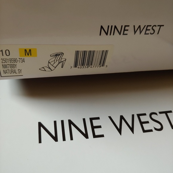 *SOLD* Nine West Tan Leather Sandal - Picture 3 of 7